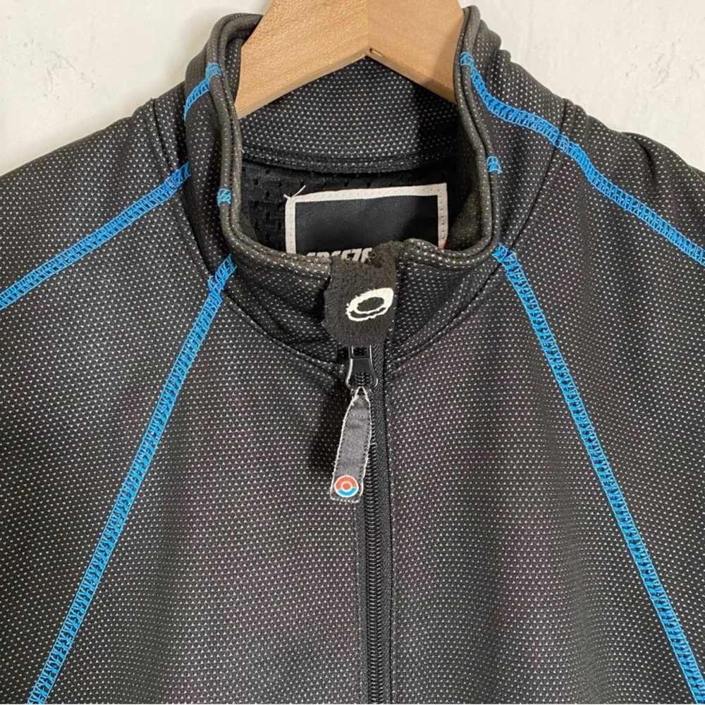 Freeze Out Thermal Protection Men’s M Black Blue Full zip Jacket Convert Vest